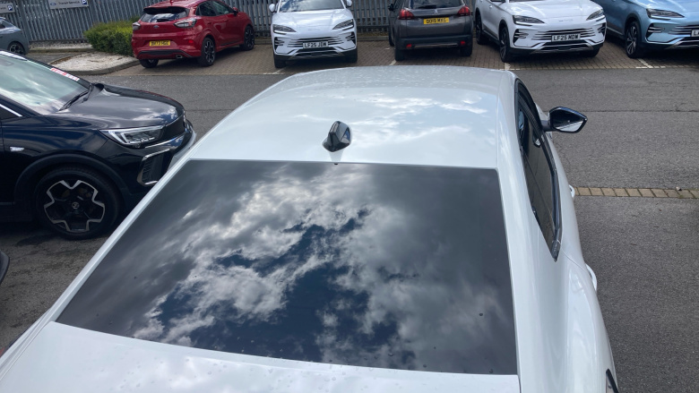 Citroen C4 X 100kW Shine 50kWh 5dr Auto Electric Saloon